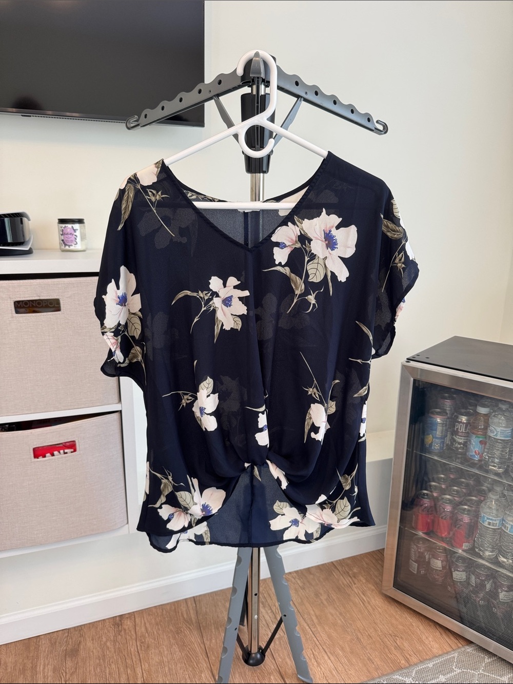 Floral Twist-Front Black Blouse with Short Sleeves